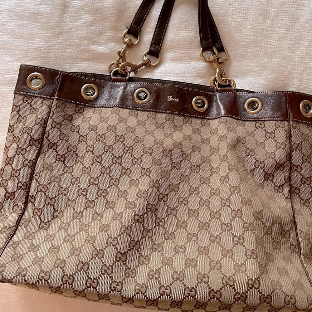 Authentic Gucci vintage bag